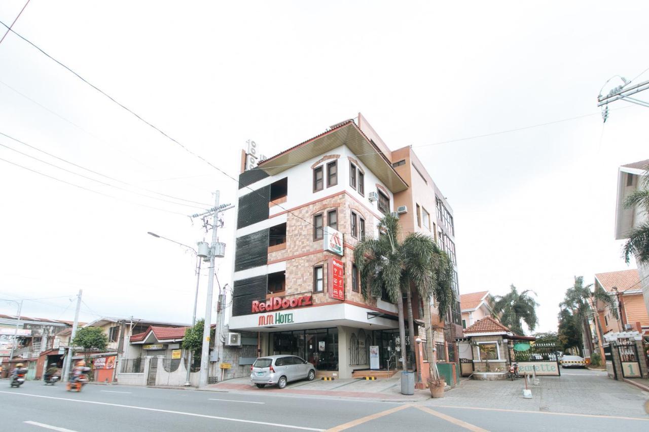 RedDoorz Plus near Bamboo Organ Las Piñas Manila Exterior foto